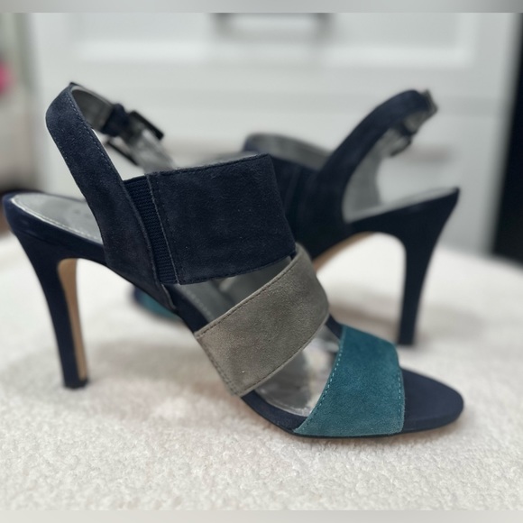 Anne Klein 3 Tone Real Suede Sandals - Picture 3 of 5